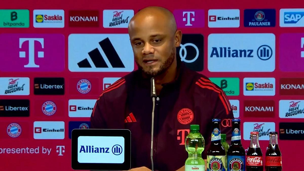 Vincent Kompany durante la rueda de prensa