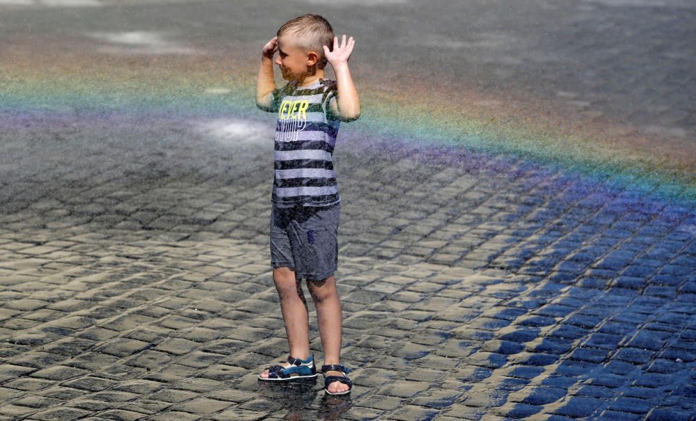 Así se vive la ola de calor en el mundo