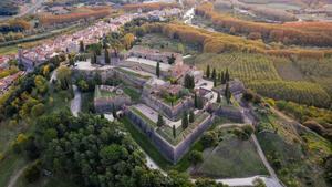 Hostalric. El castell dHostalric a vista de dron.