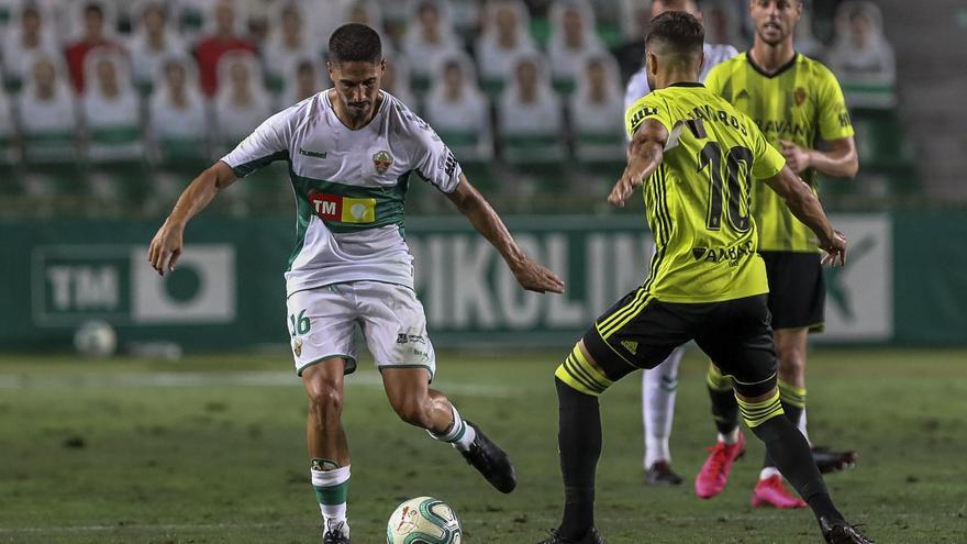 Fidel participó en el último Elche-Zaragoza disputado, que fue en agosto de 2020 en el play-off de ascenso a Primera que ganó el equipo franjiverde