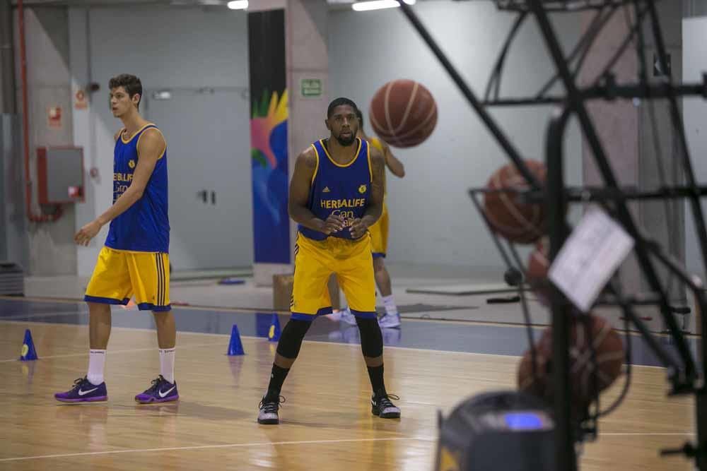 Primer entrenamiento del Herbalife Gran Canaria