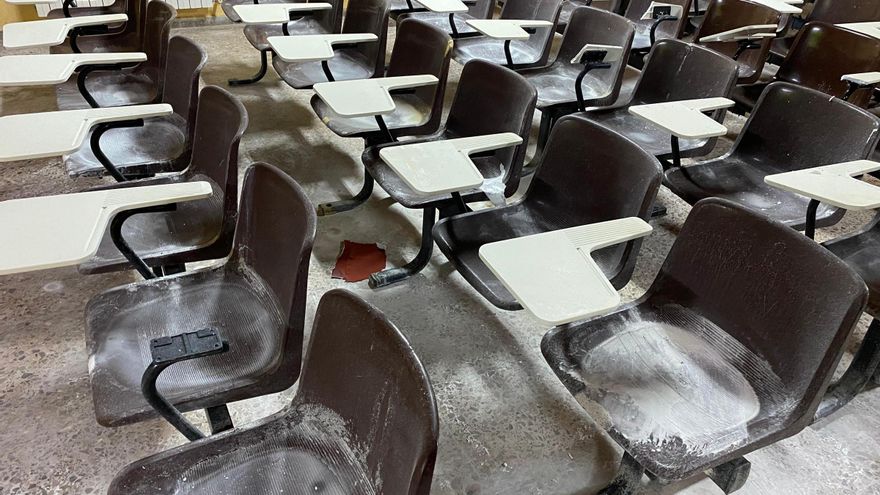 Educación asegura que no puede actuar en Elcano en Cartagena por la falta de presupuestos