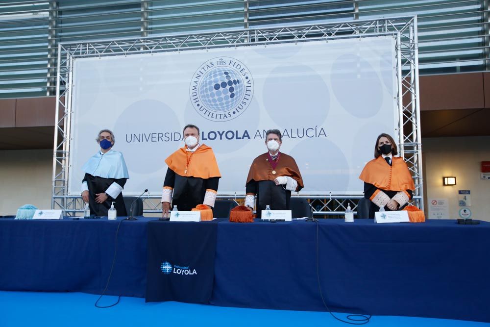 Graduación del campus cordobés de Loyola