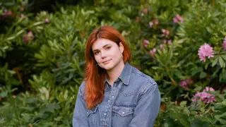 'Estudio de un asesinato', de Eliza Clark:  un falso ‘true crime’ en esta novela que incomoda y desborda etiquetas
