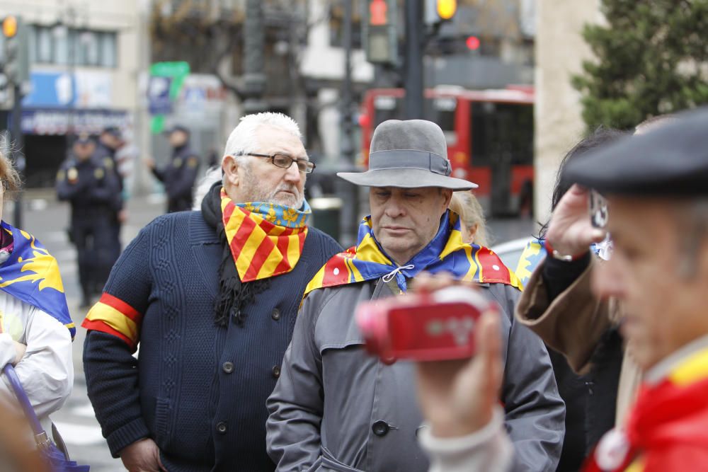 Concentración de entidades derechistas en València