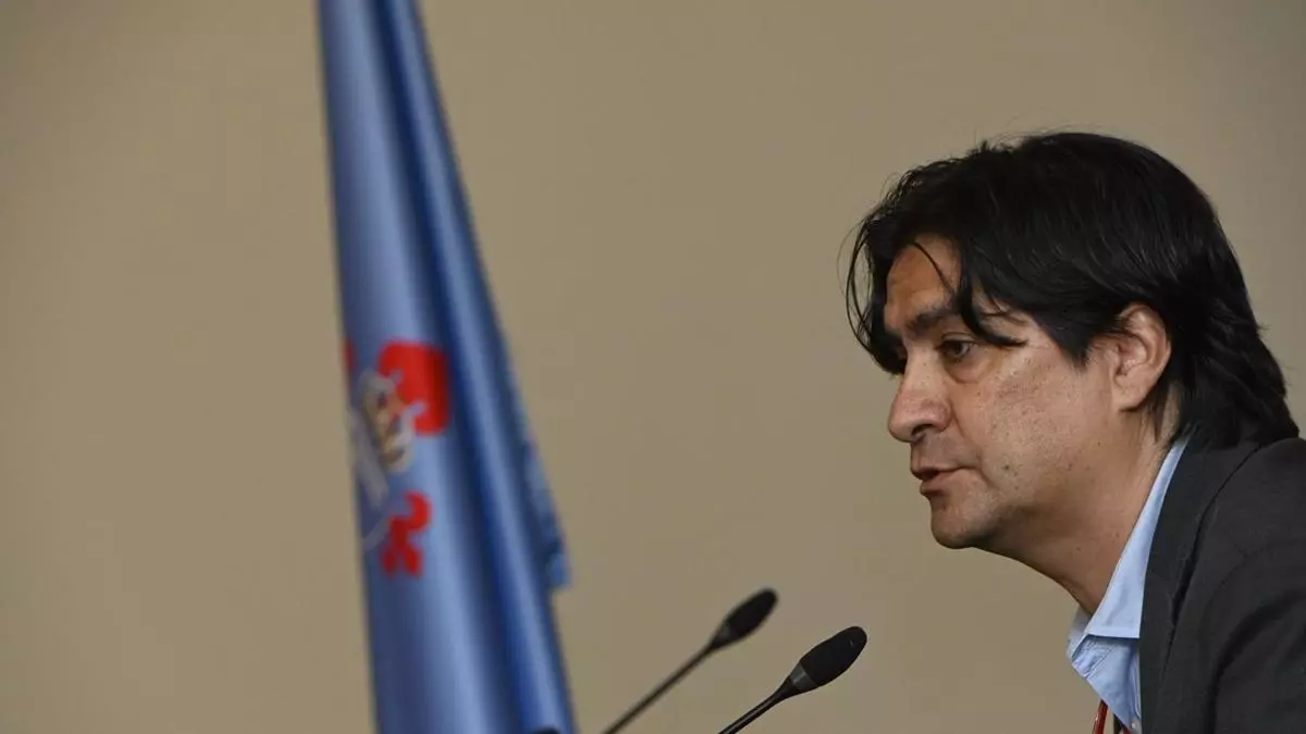 Marco Garcés, optimista con el fichaje de Moriba y la renovación de Carreira
