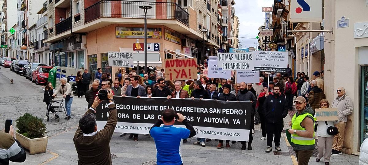 Manifestación en Ronda para pedir el arreglo de la A-397 entre Ronda y San Pedro Alcántara.