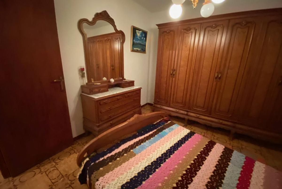 Las mejores fotos: Una casa de tres plantas y solárium sale a la venta en el casco histórico de Peñíscola