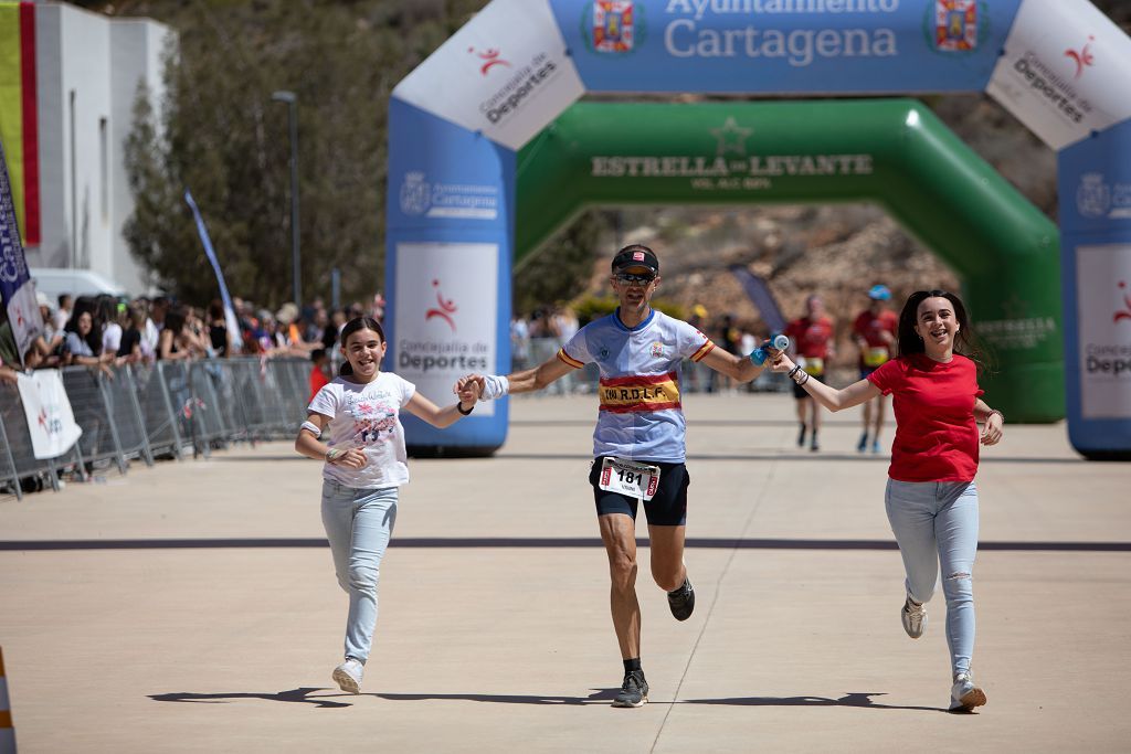 Momento de la llegada a meta en la Ruta de las Fortalezas de Cartagena