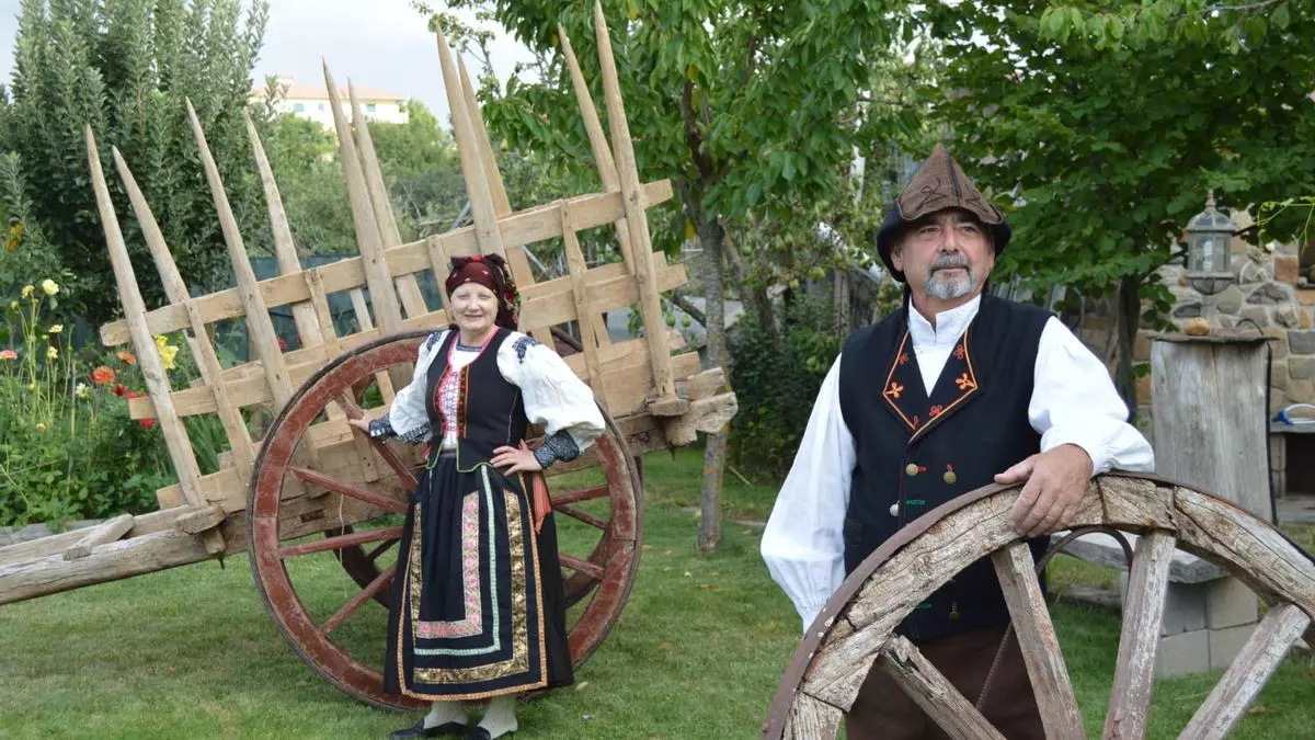 El medio siglo de amor de los alistanos Alejandro Domínguez y Gloria Fernández