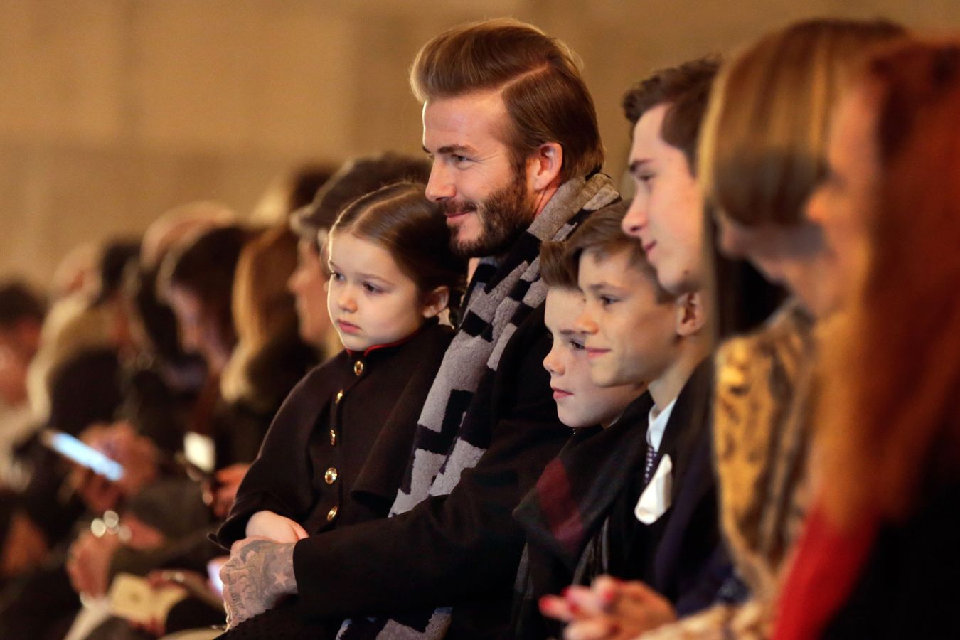 La familia Beckham en el desfile de Victoria Beckham en Nueva York