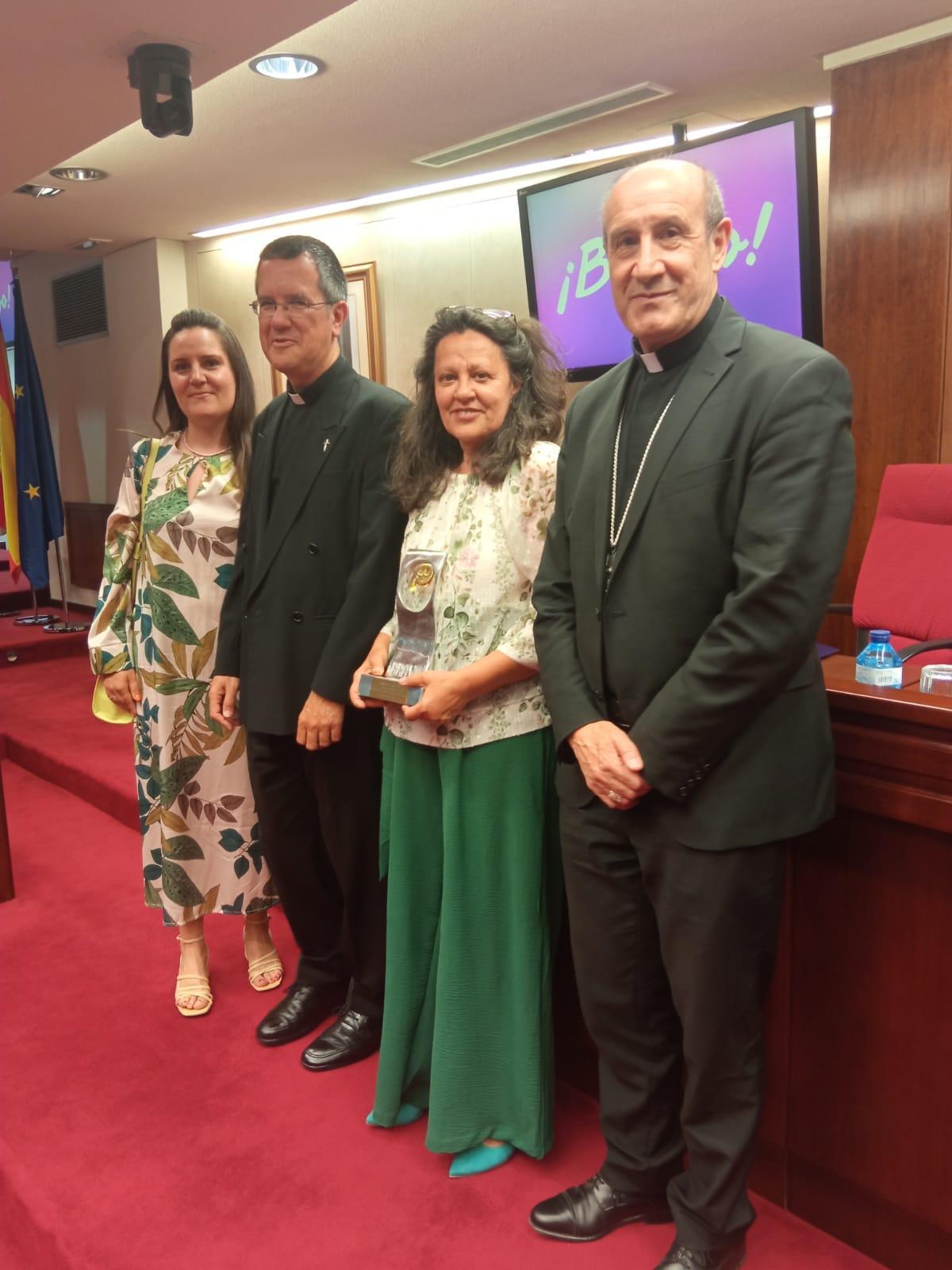 GALERÍA | La periodista Araceli Saavedra recoge el Premio ¡Bravo!