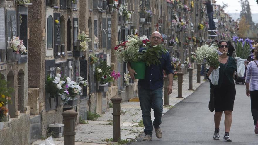 La nueva oficina del Cementerio ofrecerá atención individualizada a los visitantes