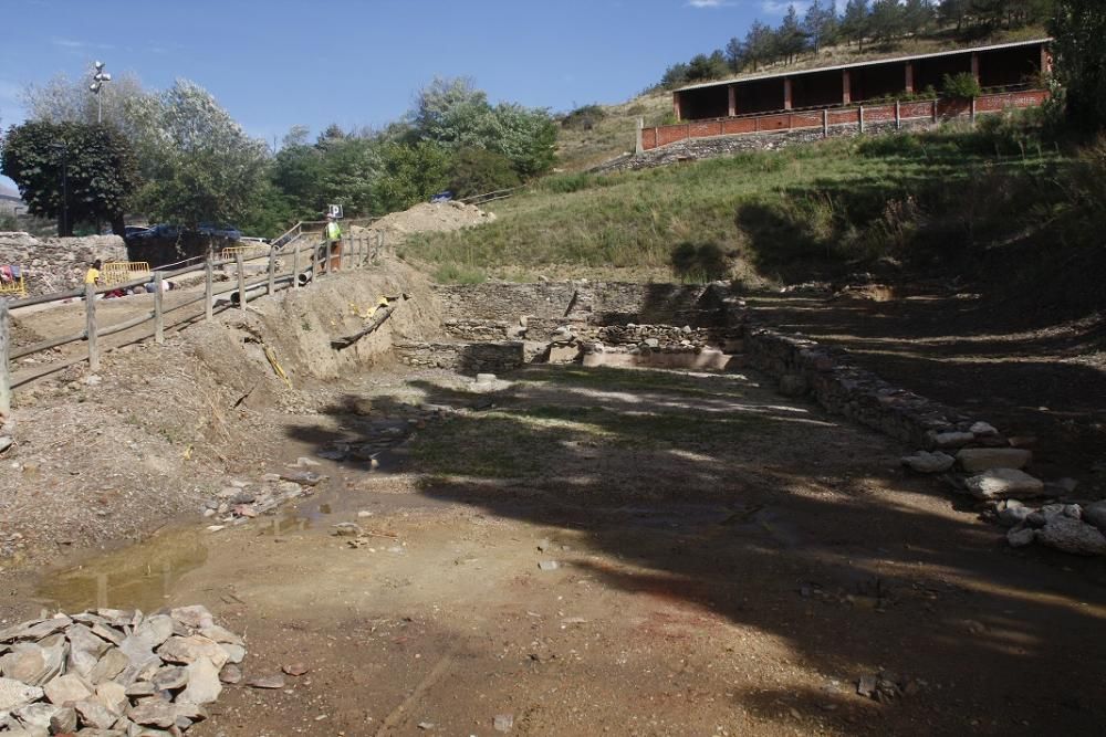 Troben una paret del Fòrum romà de Llívia