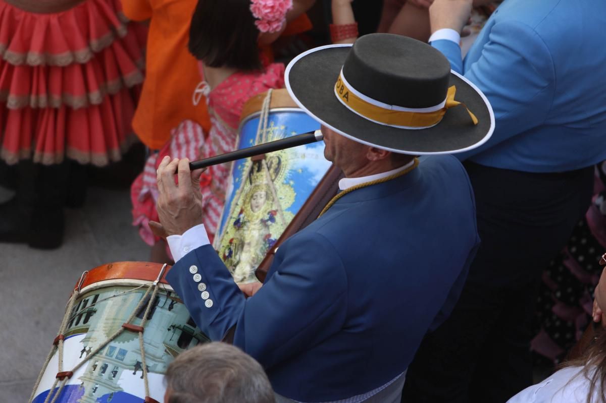 Fotogalería / Los romeros de Córdoba parten hacía el Rocío