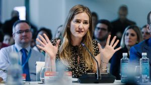 Aagesen irá a la Cumbre de los Océanos de Niza y pide multilateralismo contra el cambio climático.
