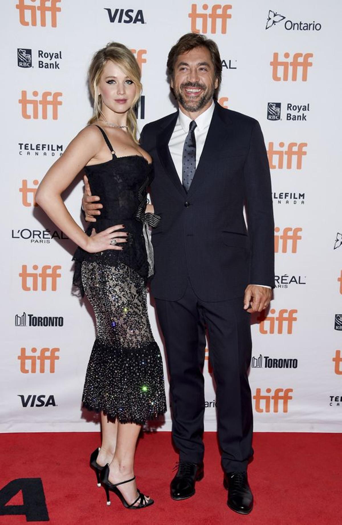 Jennifer Lawrence y Javier Bardem en la premiere de 'Mother!' en el Festival de Toronto