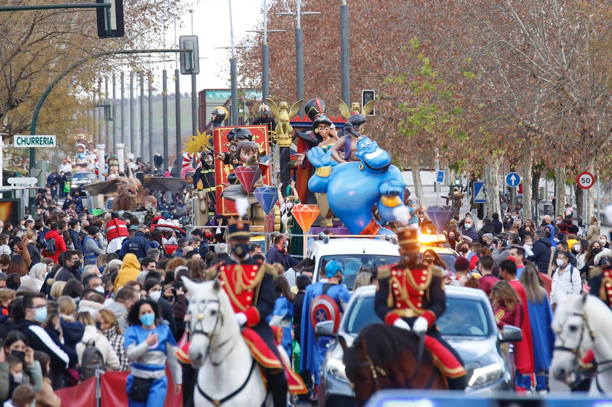 LOs Reyes Magos reparten ilusión por Córdoba