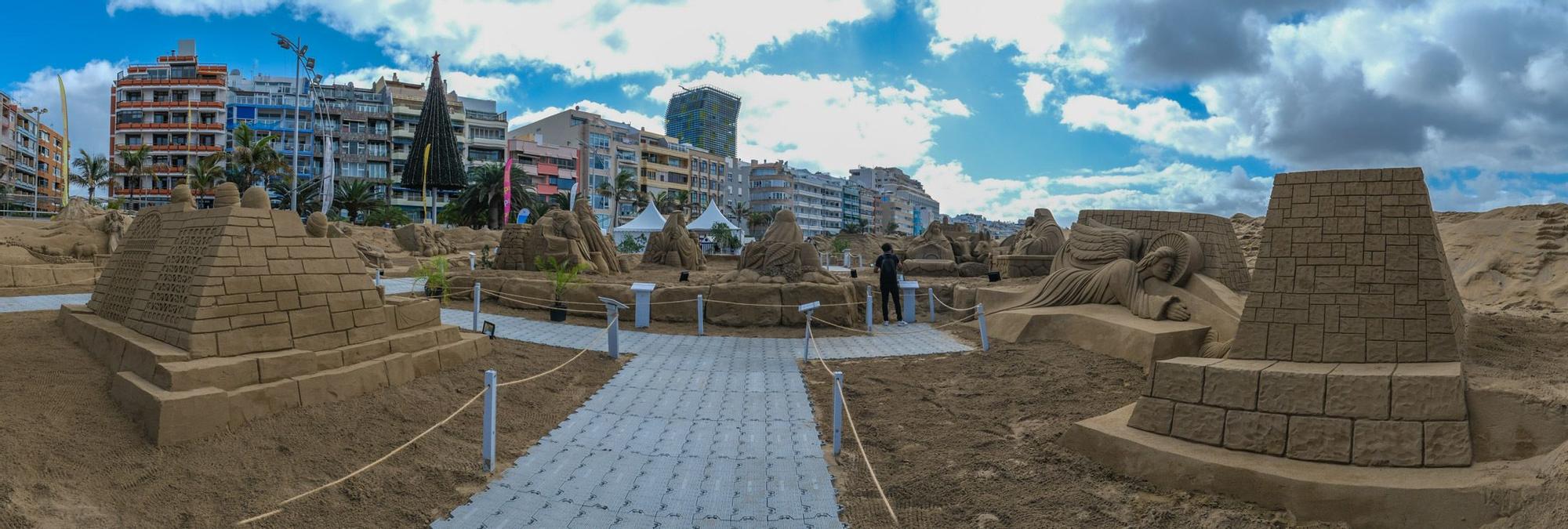 Inauguración del belén de arena en la playa de Las Canteras (3/12/2021)