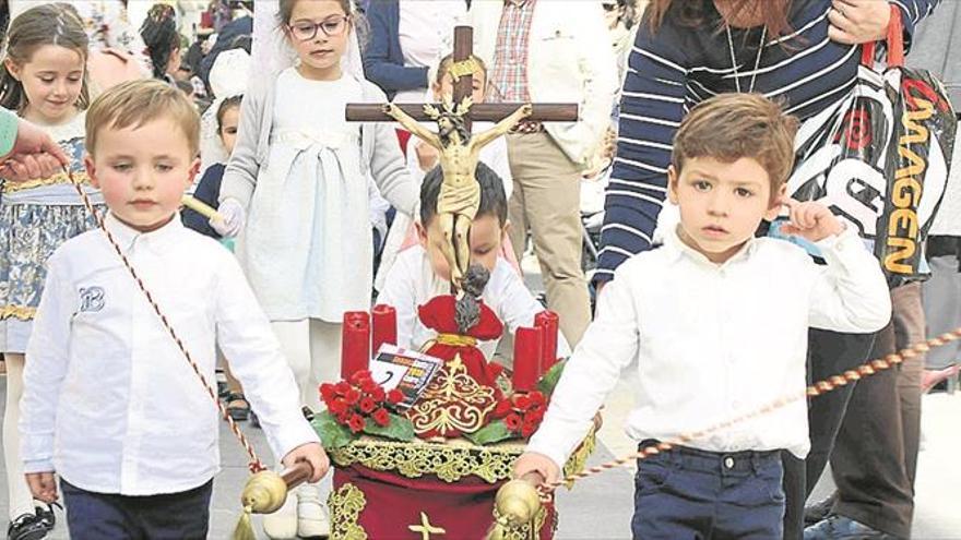 La Semana Santa regresÓ a las calles egabrenses de la mano de los más pequeños