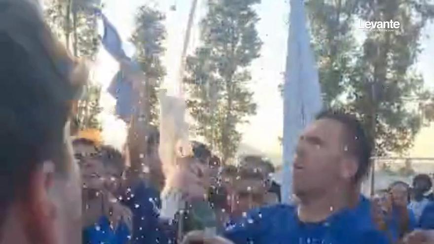 La UD Oliva no espera más y asciende a Primera FFCV tras proclamarse campeón de liga