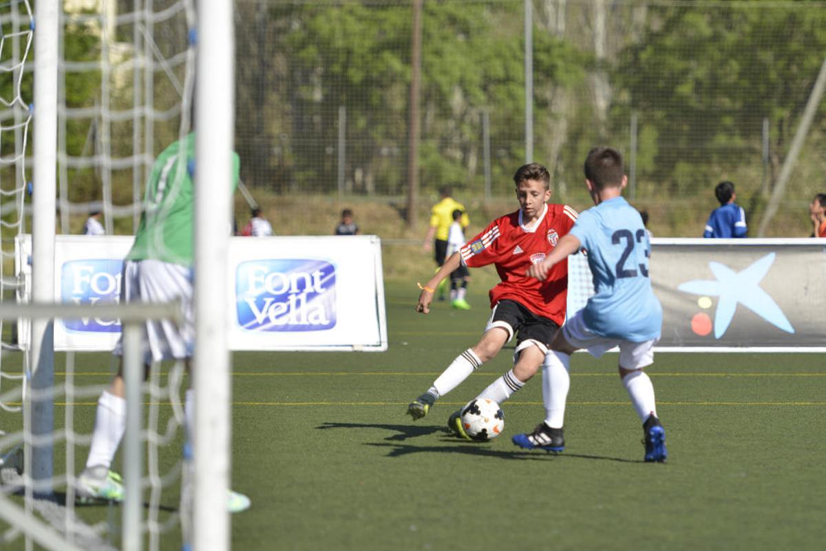 MIC 17 - Manhattan Kickers FC · DV7 - Sutherland Shire