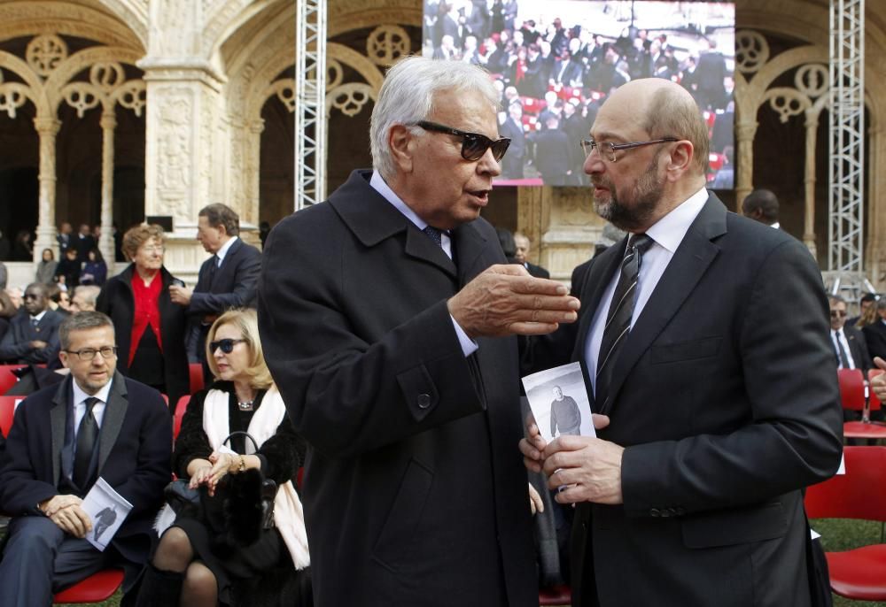 Portugal dice "hasta siempre" a Mário Soares