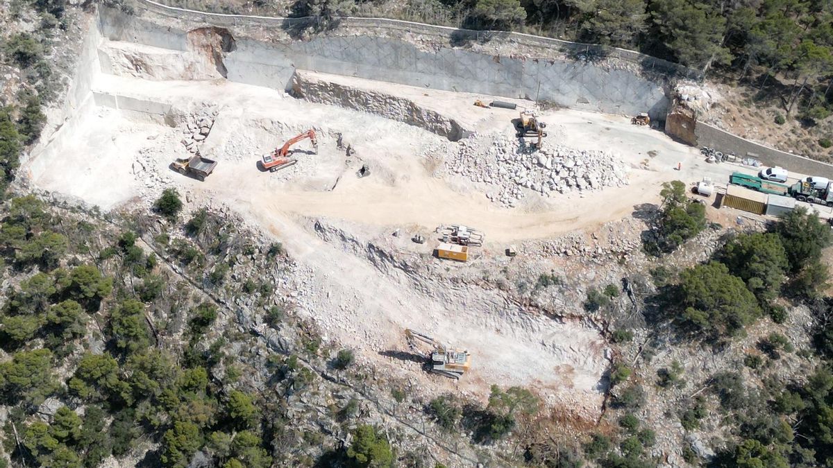 Baustelle neben dem Anwesen der Familie Schumacher in Port d'Andratx.