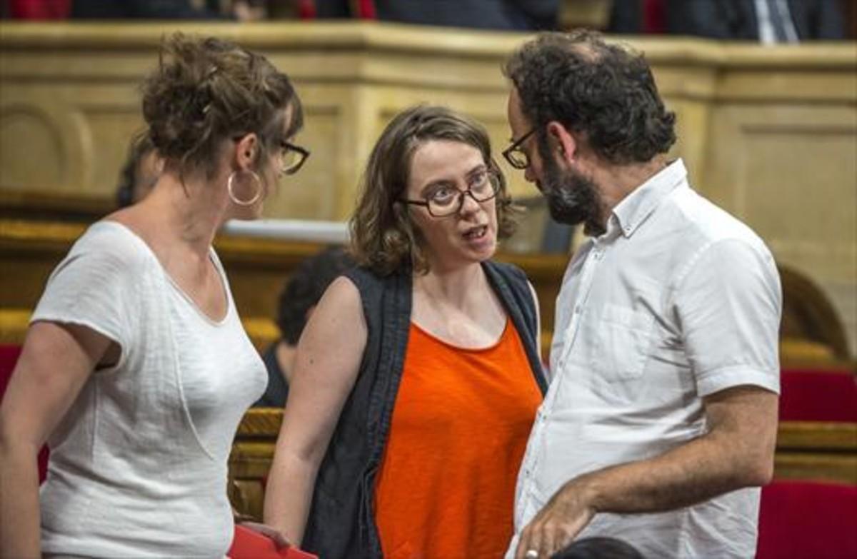 Eulàlia Reguant y Benet Salellas, el lunes 6 de junio, en el Parlament.