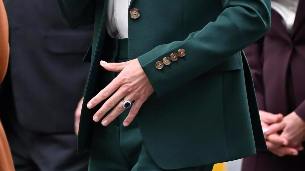 El anillo de zafiro de Kate Middleton, en una imagen de archivo.