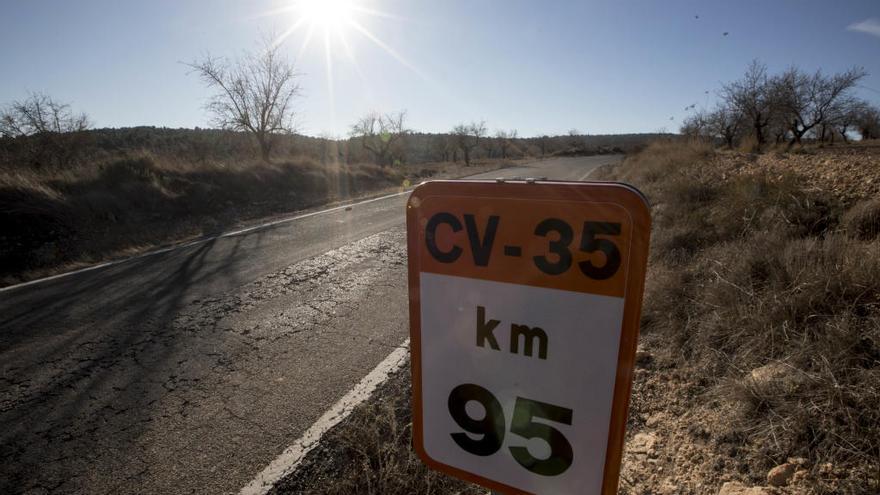 Kilómetro 95 de la Cv-35 antes de llegar a Aras de los Olmos, el último pueblo antes de Castilla- La Mancha.