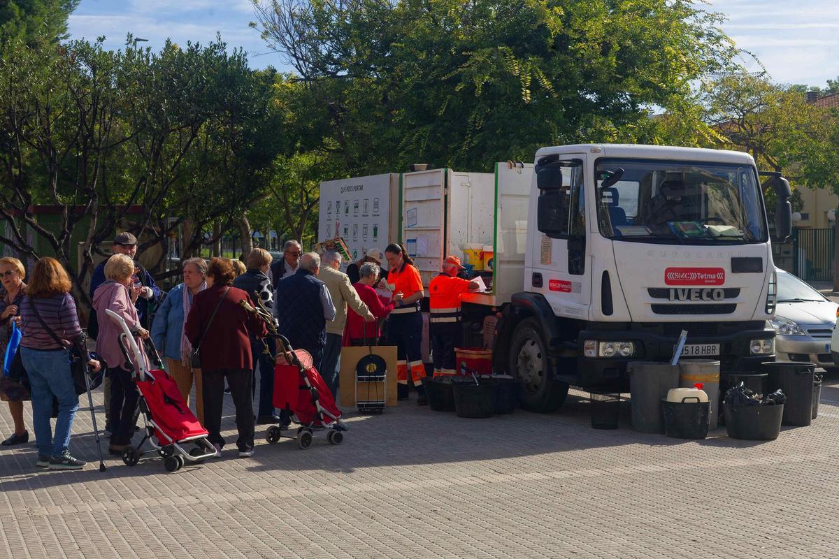 Ecoparque móvil en el parque Geólogo Royo de Castelló.