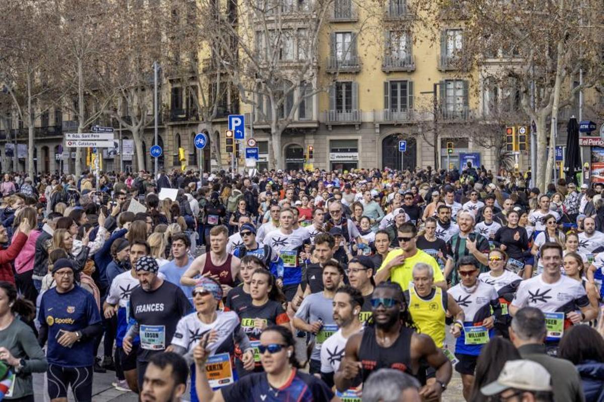 Media Maratón Barcelona 2025: Kiplimo pulveriza el récord del mundo en Barcelona