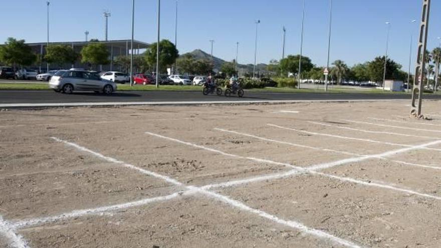 Xàtiva habilita 694 plazas de aparcamiento para la Fira en la Mola y junto al British