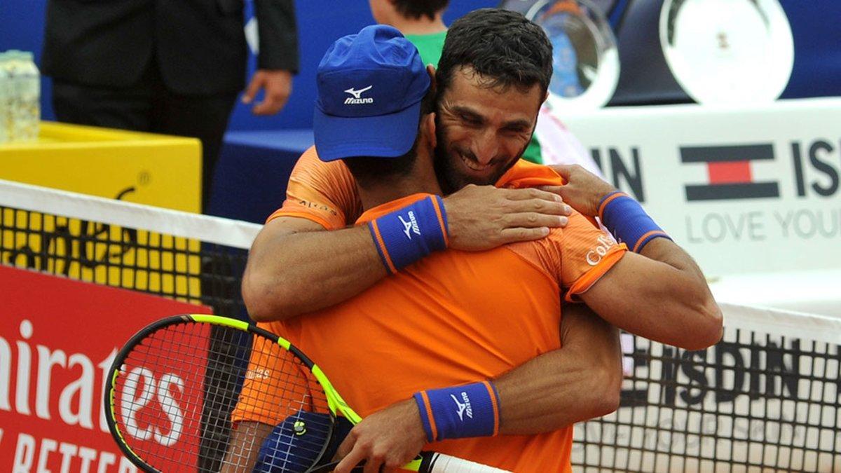 Cabal y Farah, campeones en el dobles