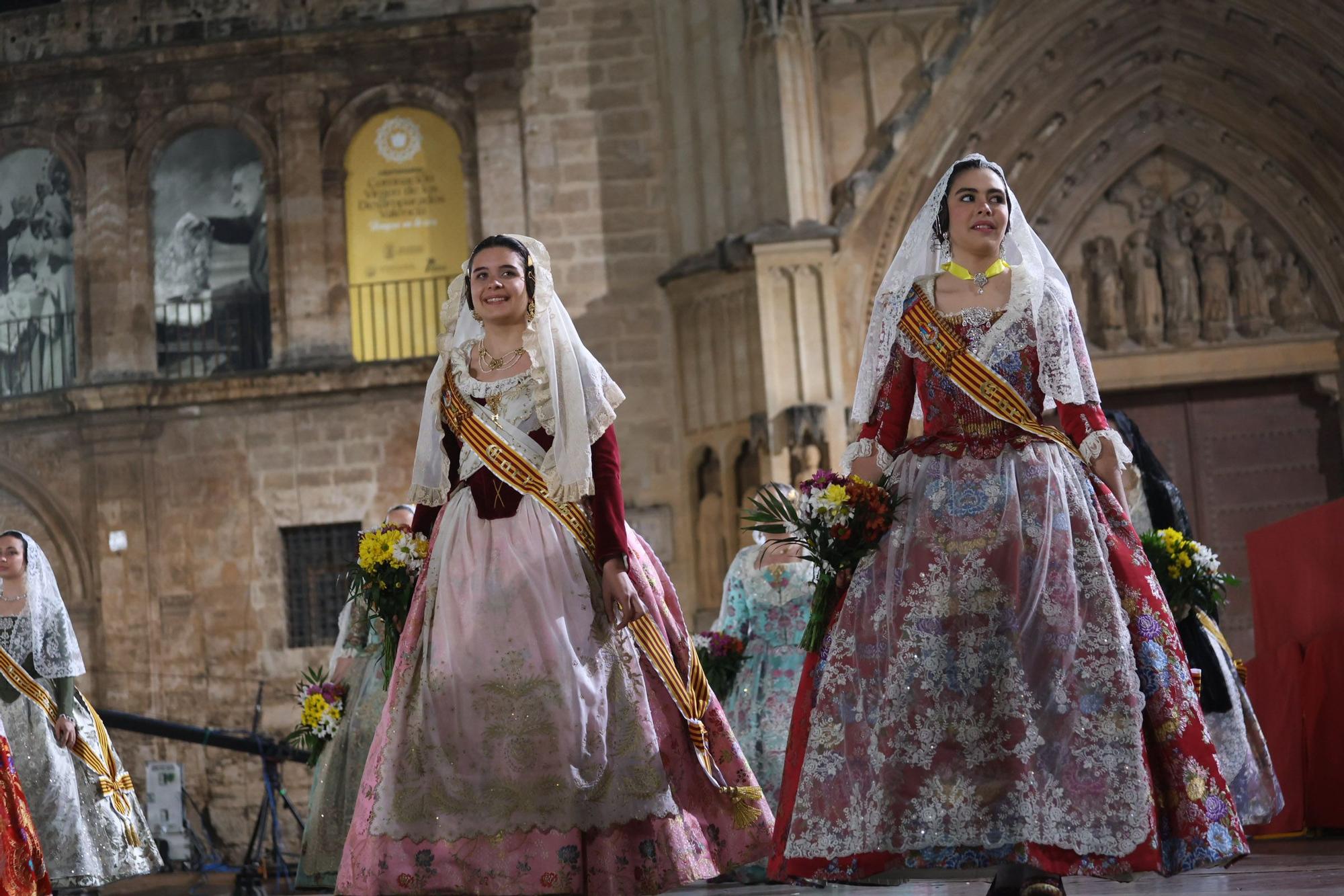 Búscate en el primer día de la Ofrenda en la calle San Vicente entre las 23 y las 24 horas