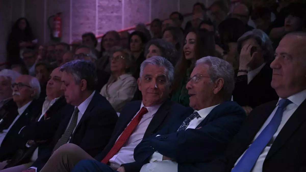 Emotivo adiós a 'los Emilios', capitanes de Fundación CB