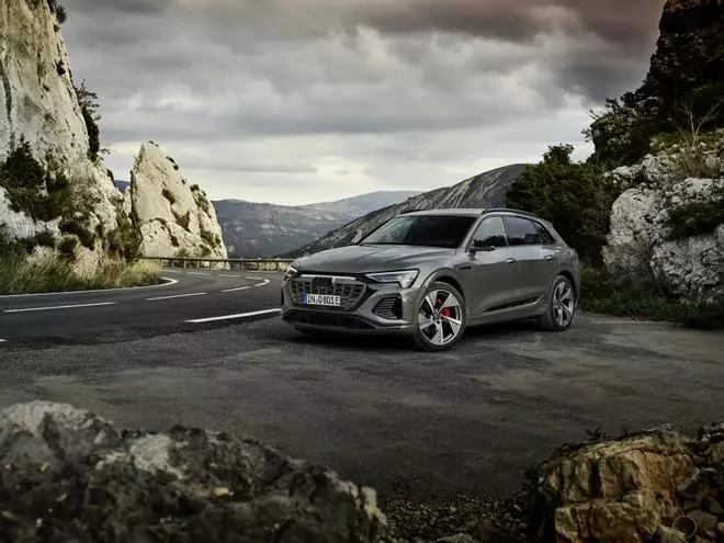 Así son los nuevos coches Audi para 2023: Ahora puedes probar el nuevo Q8 e-tron en Alicante