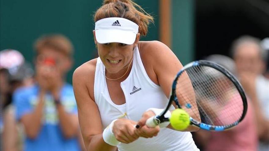 Muguruza derrota a Lucic en tres sets y avanza a tercera ronda