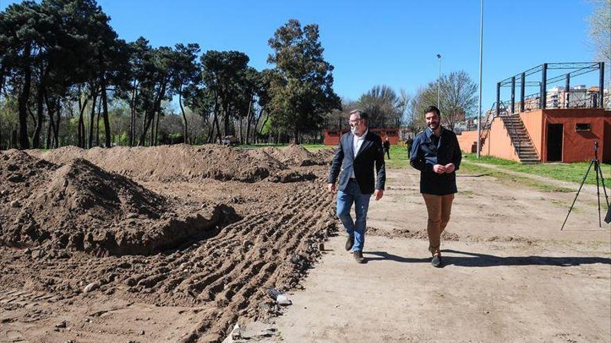 Pizarro asegura que el dinero para la pista de skate en Plasencia &quot;no se perderá&quot;