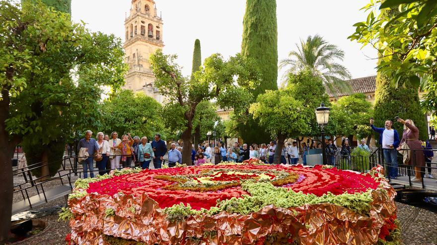 Flora 2023: Harriet Parry, en el Patio de los Naranjos