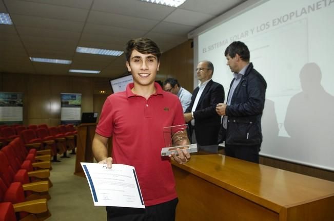 ENTREGA PREMIOS OLIMPIADA DE FISICA