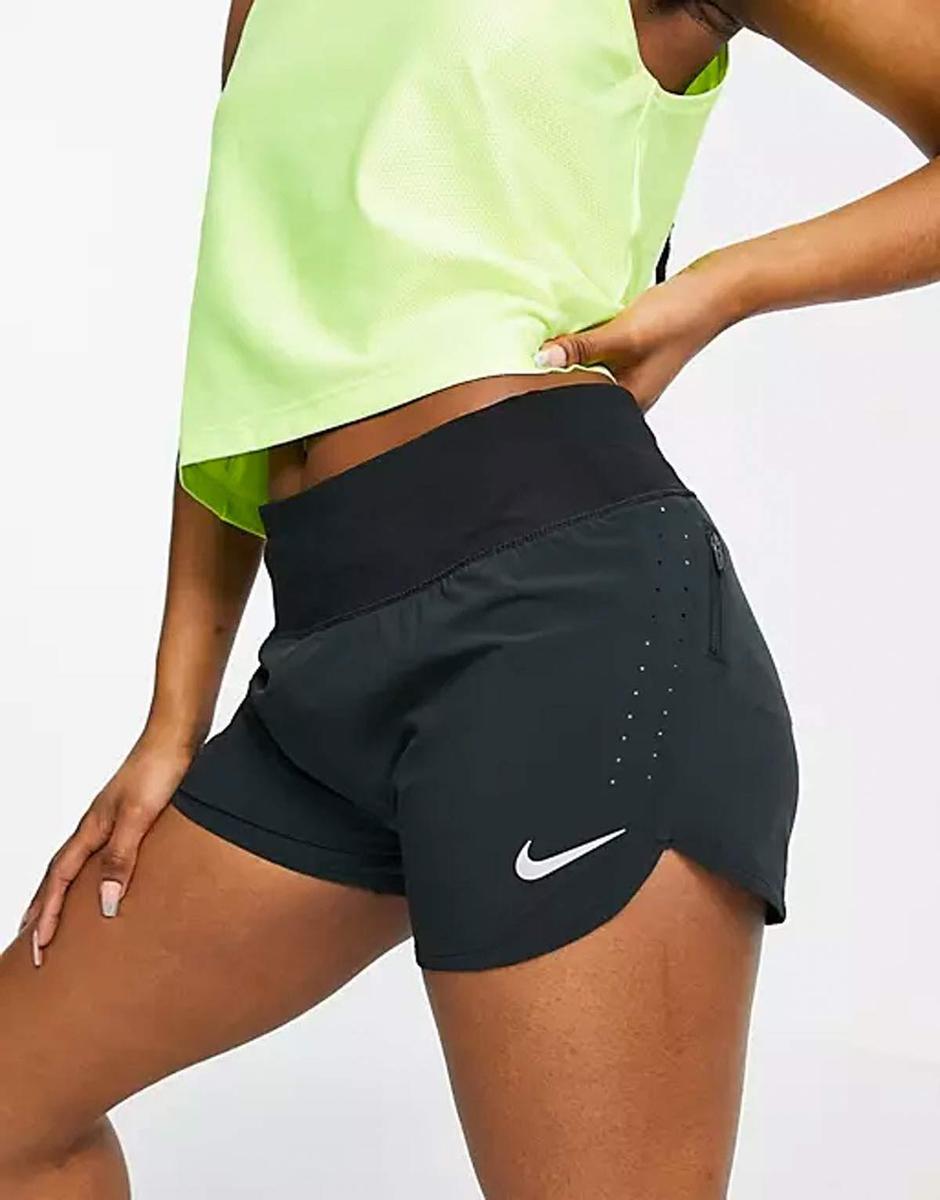Pantalón de Nike que encontrarás en Asos
