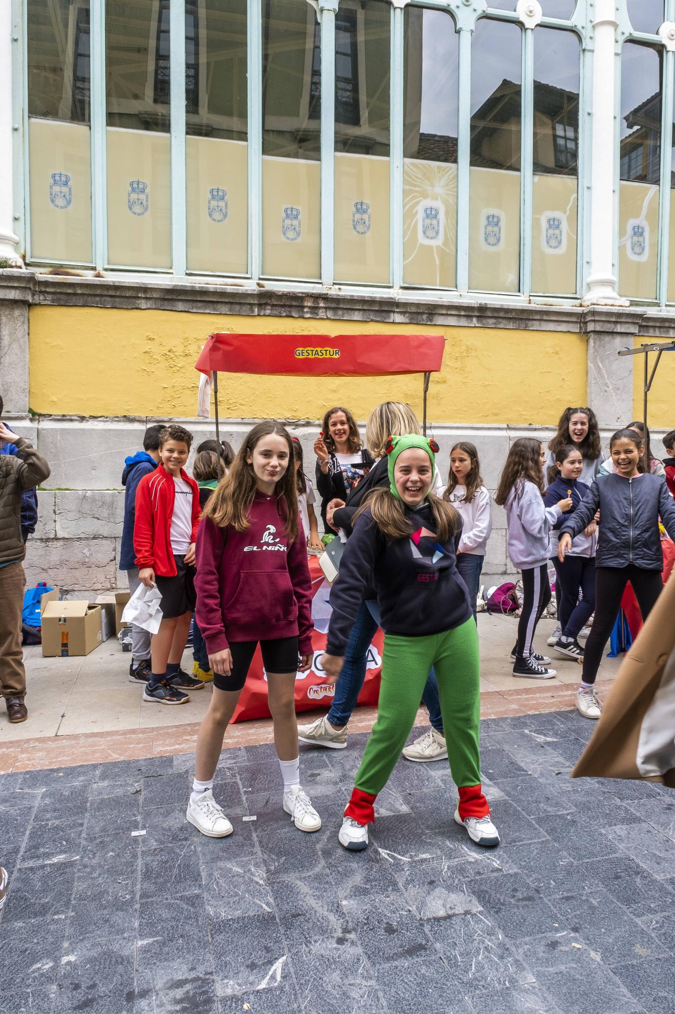 En imágenes: Mercados de Cooperativas y Asociaciones Educativas Asturianas en el Fontán