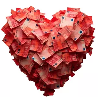 El obsceno placer de regalar dinero