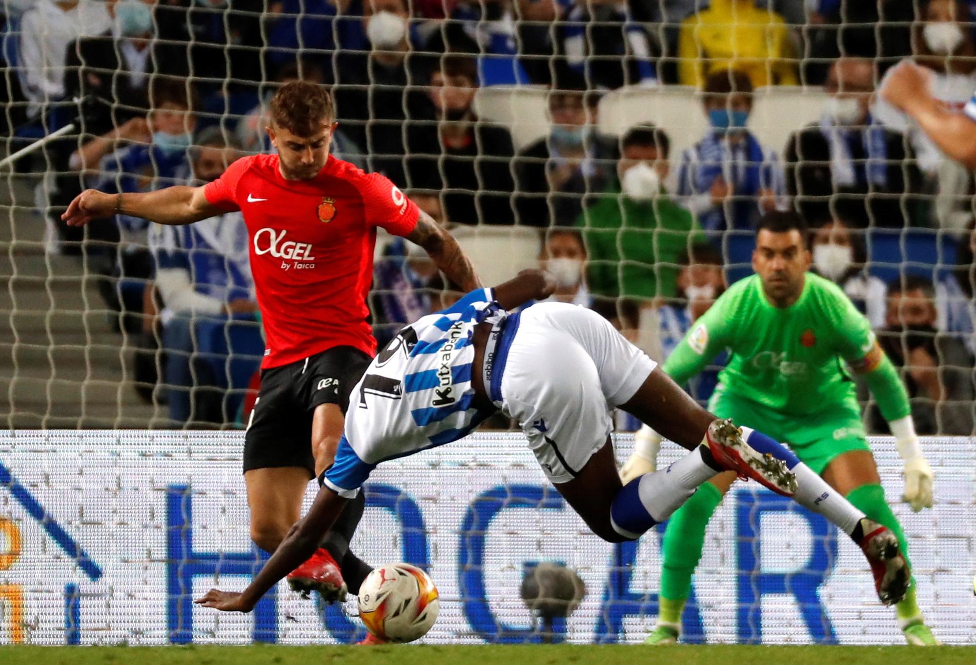 El Mallorca perdona a la Real y sale escarmentado de Anoeta