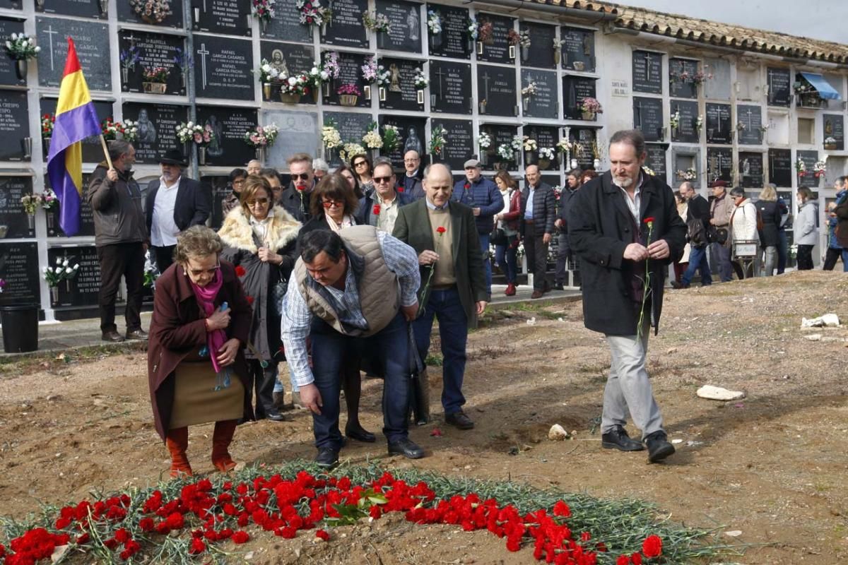 Reivindican la memoria de las víctimas del franquismo en el Día de los Derechos Humanos