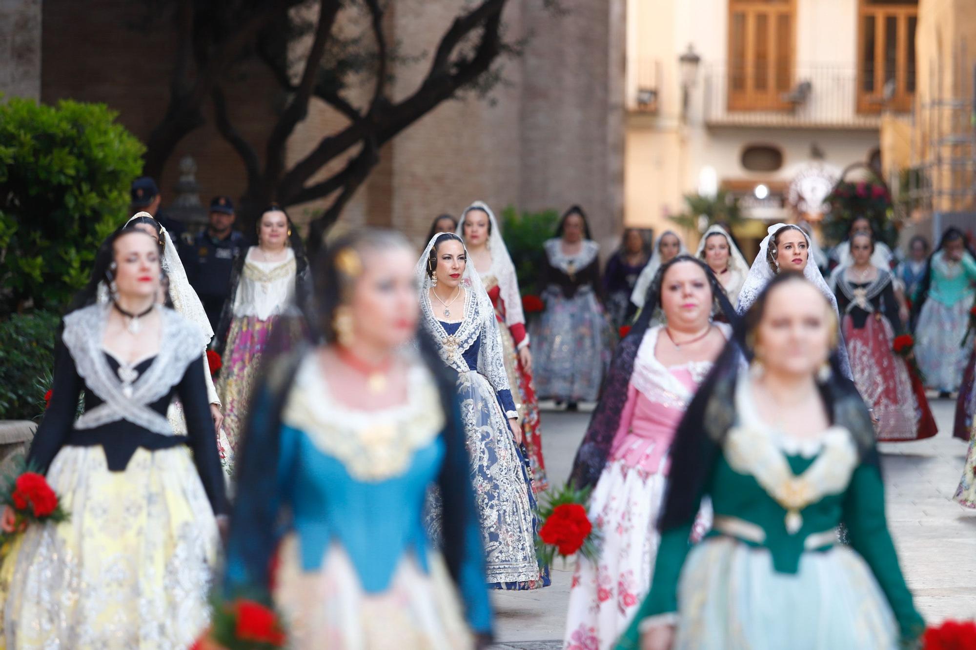 Búscate en el primer día de la Ofrenda en la calle San Vicente entre las 17:00 y las 18:00