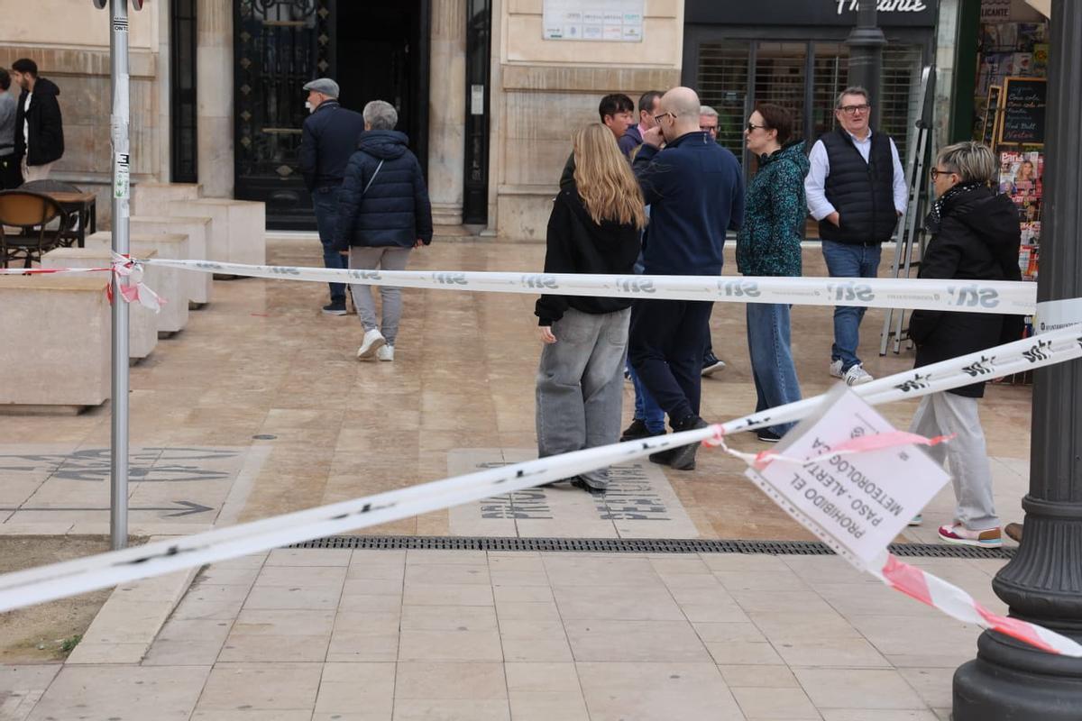 La Explanada, cerrada al paso por alerta meteorológica