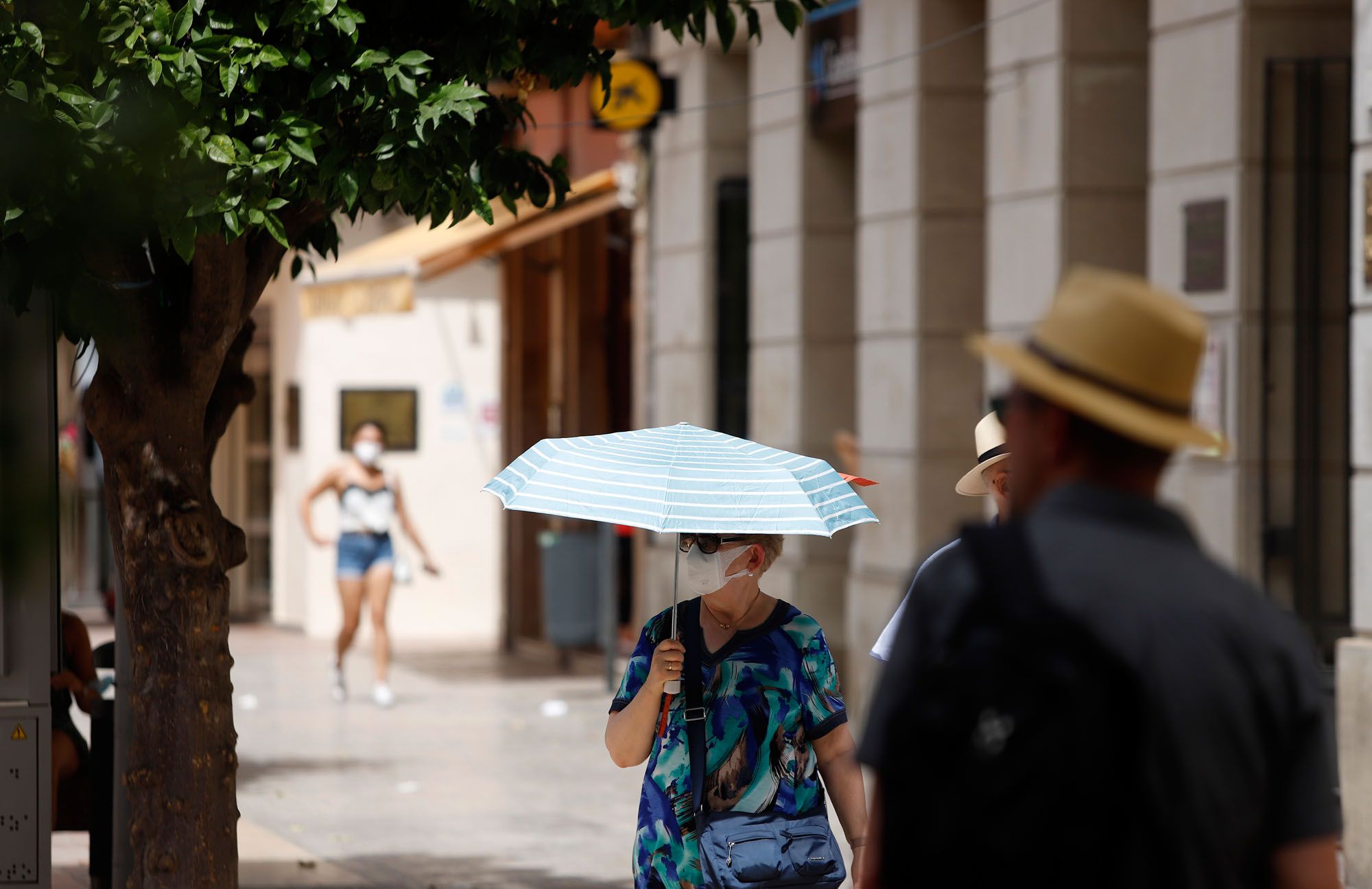 Málaga capital, como otros puntos de la provincia, está en aviso naranja por altas temperaturas este lunes, 12 de julio.